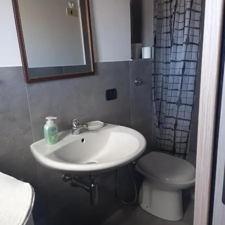 Terrazza Delle Mura 度假居 切法卢