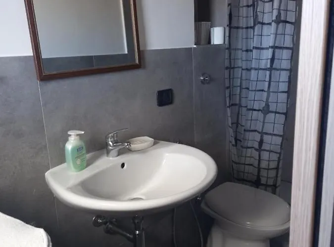 Terrazza Delle Mura بيت للعطل تْشيفالو